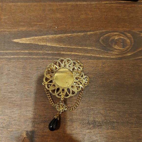 Vintage Mindala Brooch - Picture 6 of 6